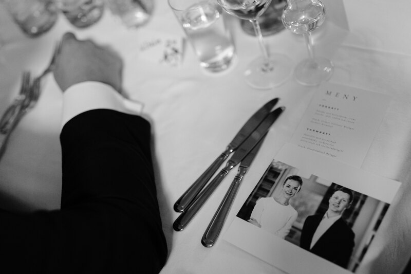 Wedding photography portfolio in Italy: Table setting on which the menu lies