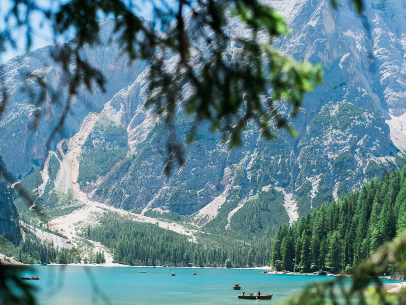 Wedding photography portfolio in Italy: Mountain lake in the Dolomites